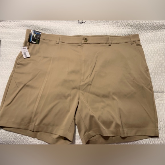 Round tree & Yorke mens performance golf shorts size 50B - Picture 1 of 6